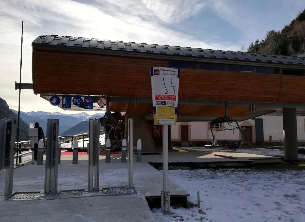 Apartamento Moderno El Bosque En Arinsal Andorra